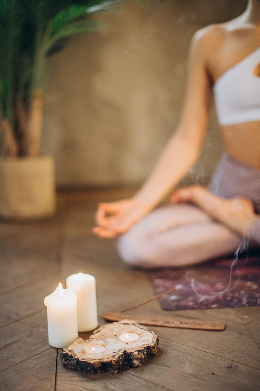 candles and incense for meditation